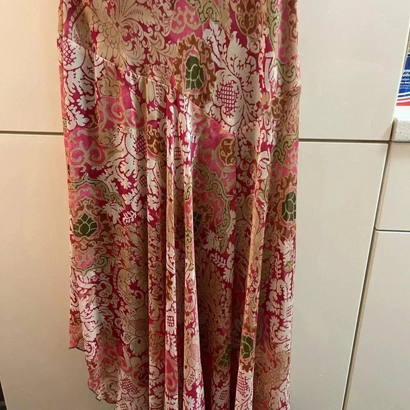 Rabbit Rabbit Rabbit Design SIZE 12 Dress Sleeveless Floral Midi asymmetrical - Picture 7 of 7